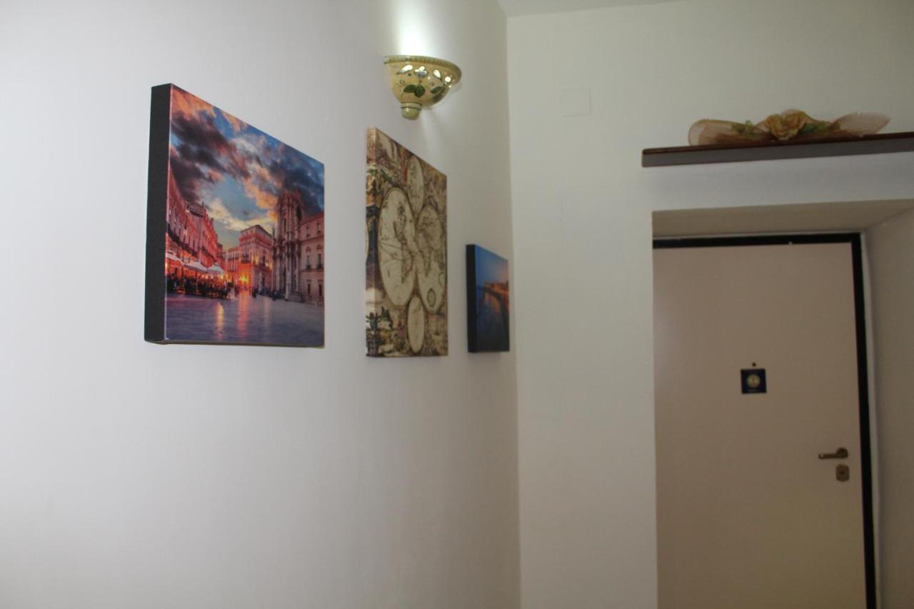 Il Conte Di Cavour Apartamento Syracuse Exterior foto